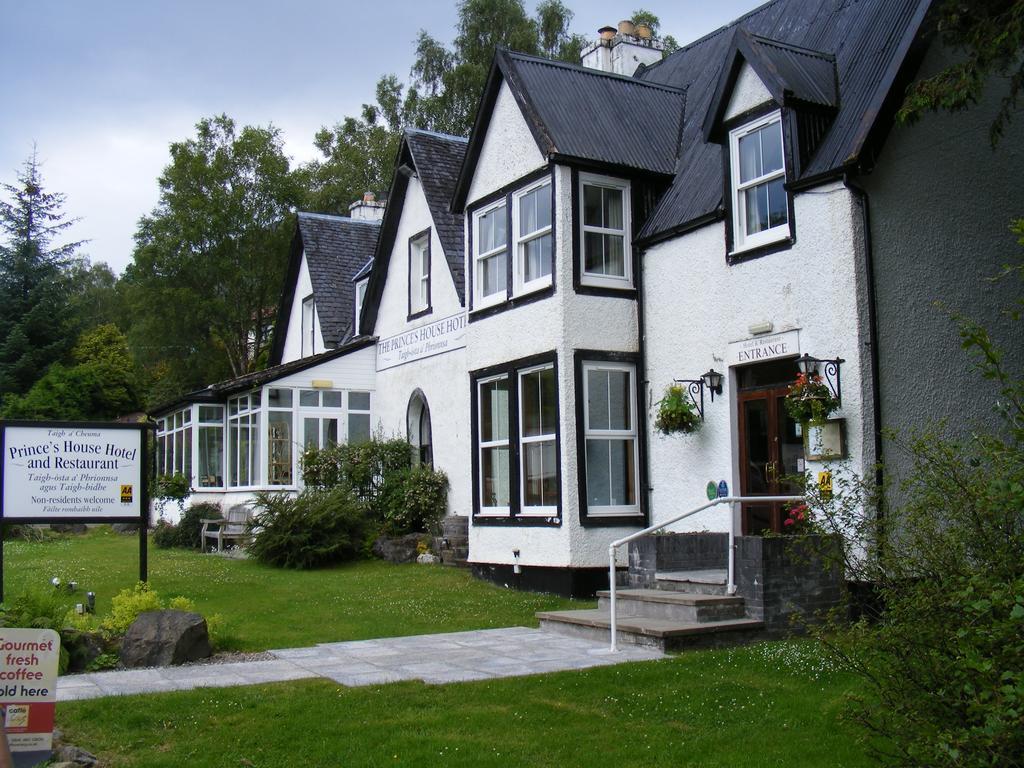 The Prince'S House Hotel Glenfinnan Exterior photo